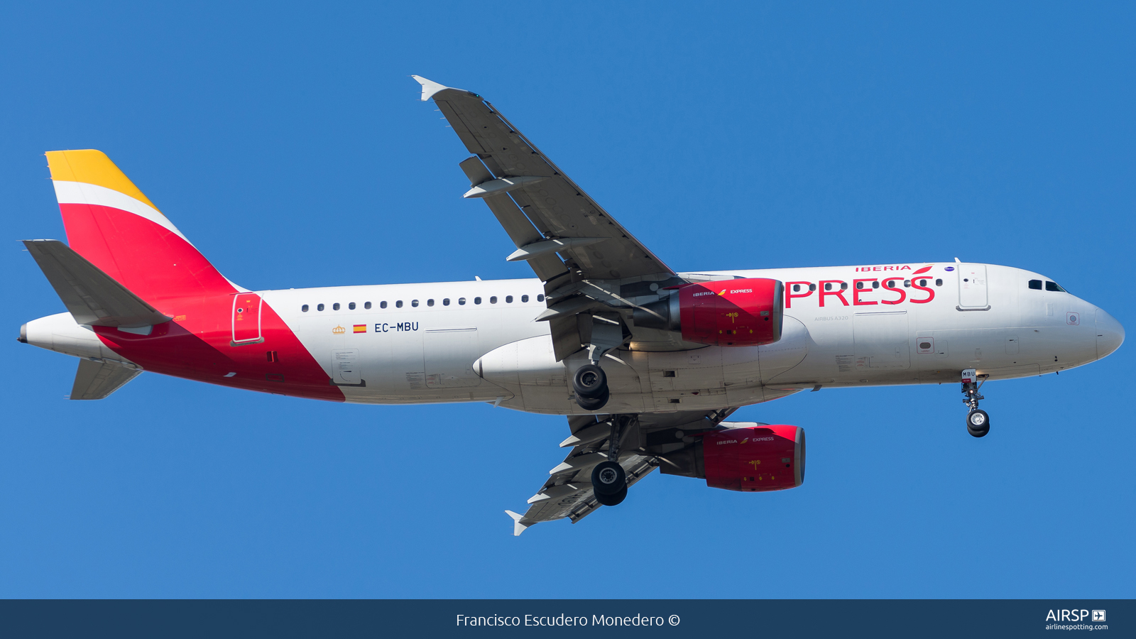 Iberia Express  Airbus A320  EC-MBU