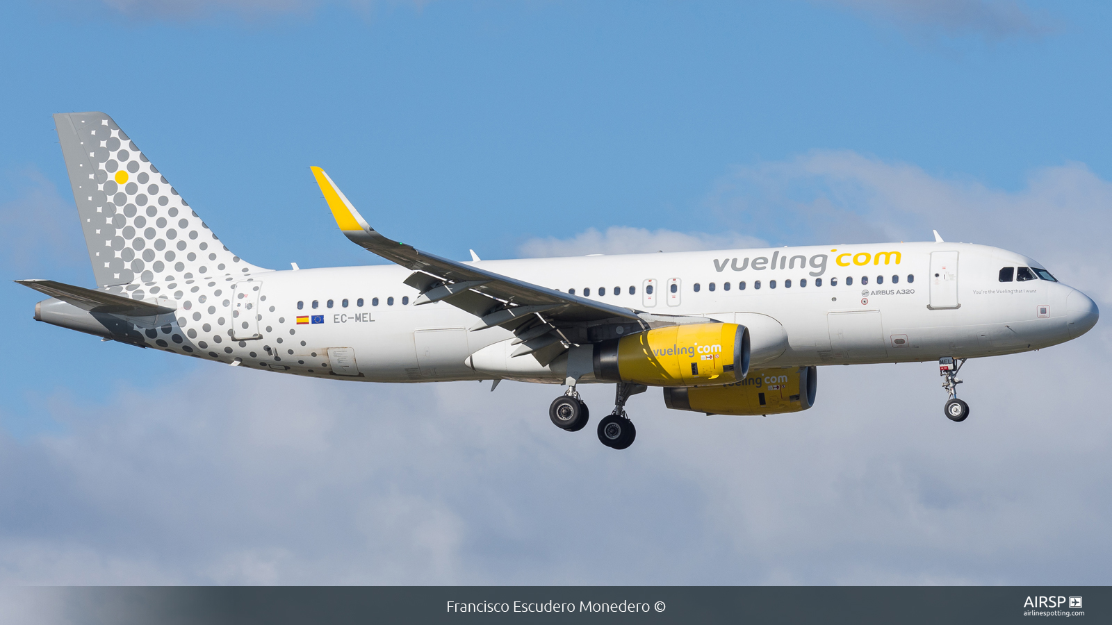 Vueling  Airbus A320  EC-MEL
