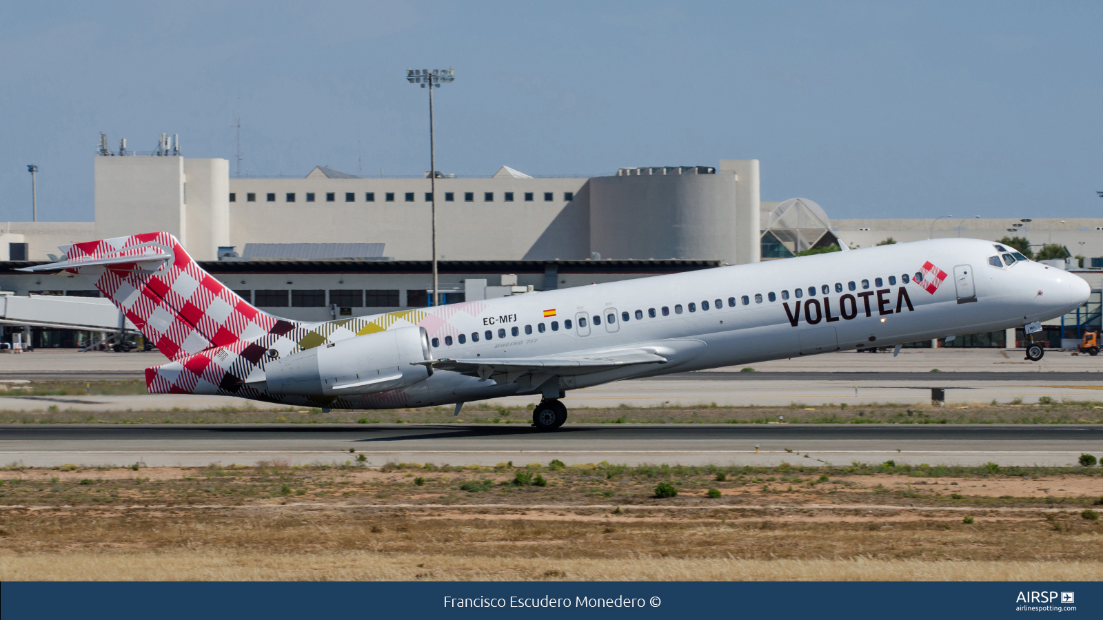 Volotea  Boeing 717  EC-MFJ
