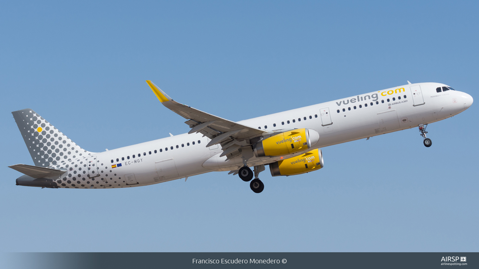 Vueling  Airbus A321  EC-MGY Vueling  Airbus A321  EC-MGY