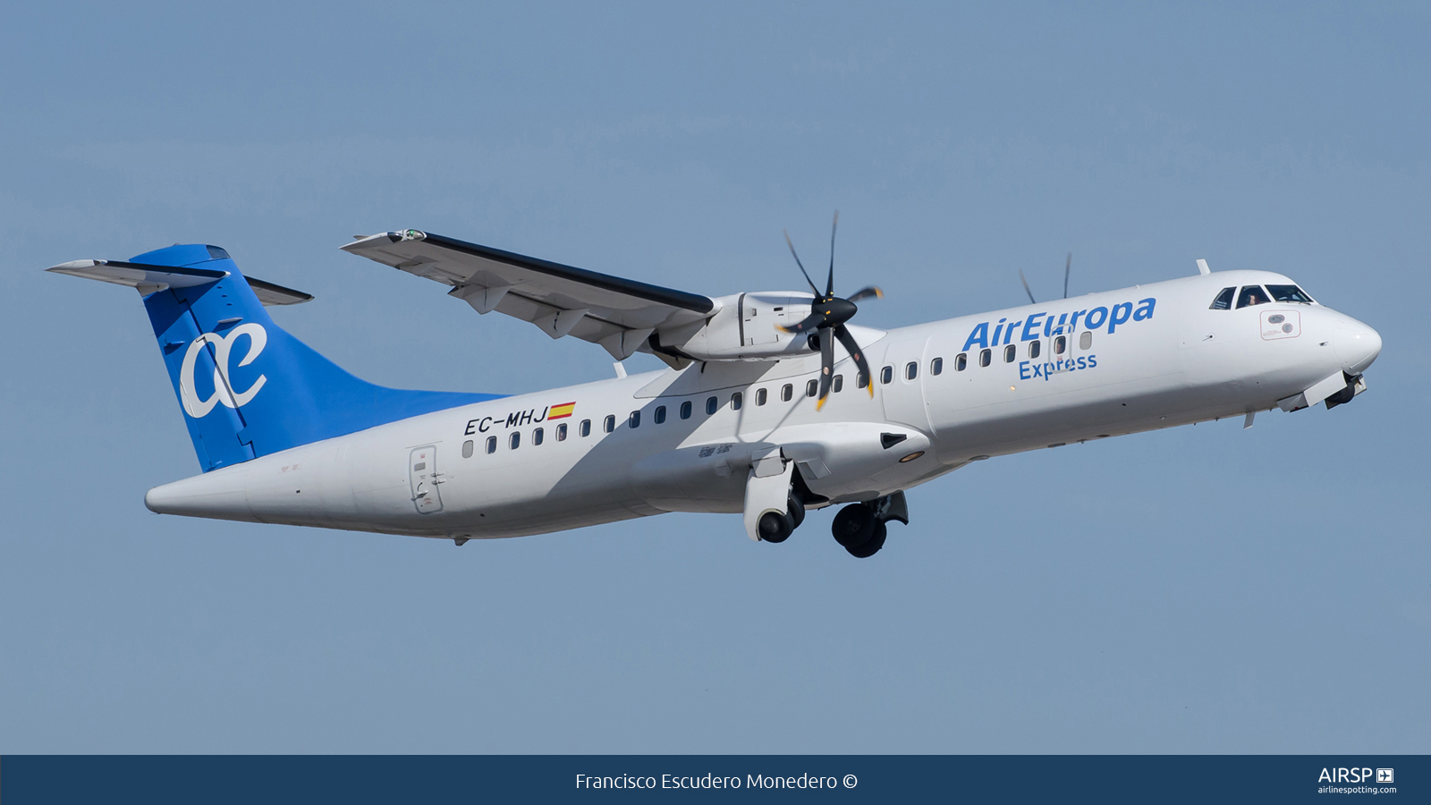 Air Europa Express  ATR-72  EC-MHJ