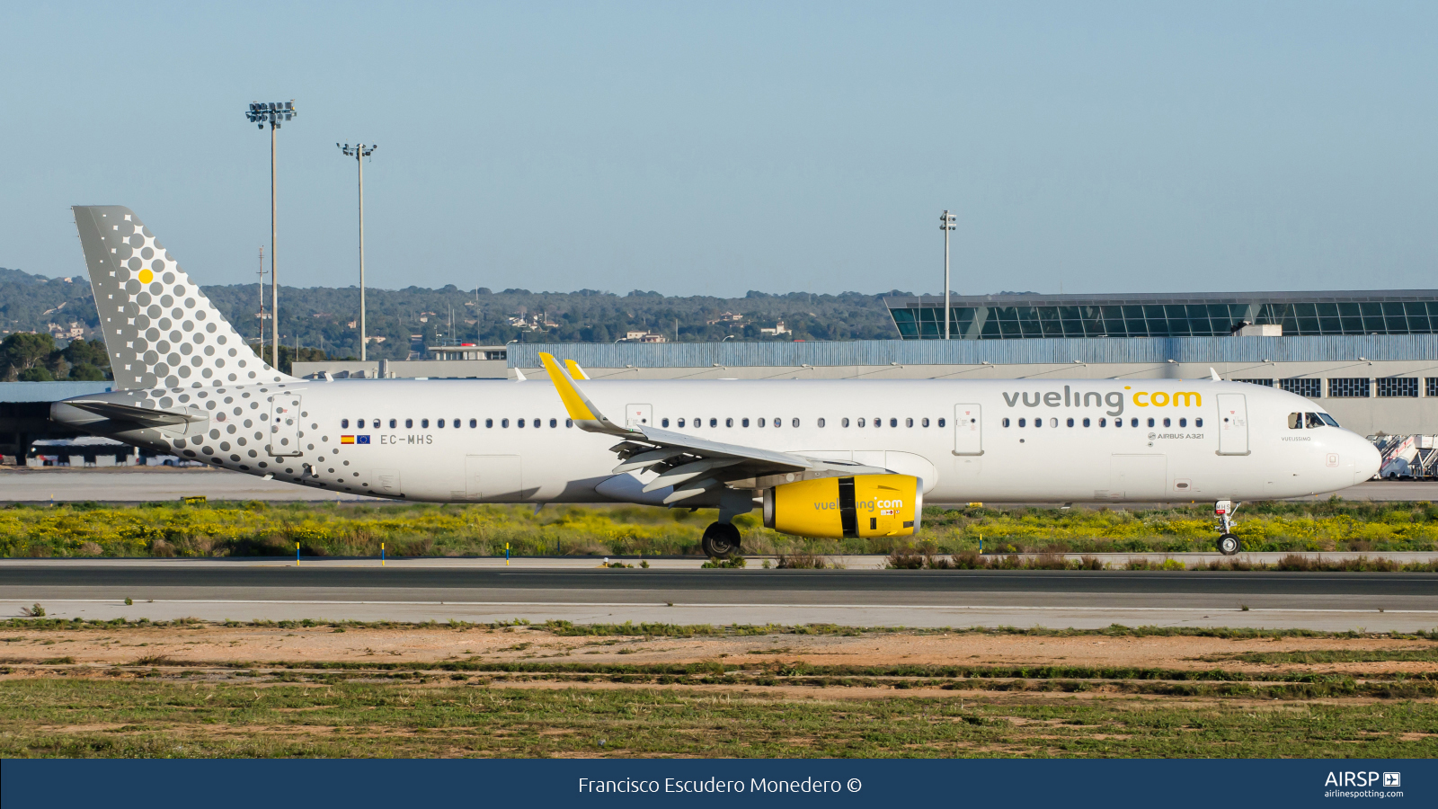 Vueling  Airbus A321  EC-MHS