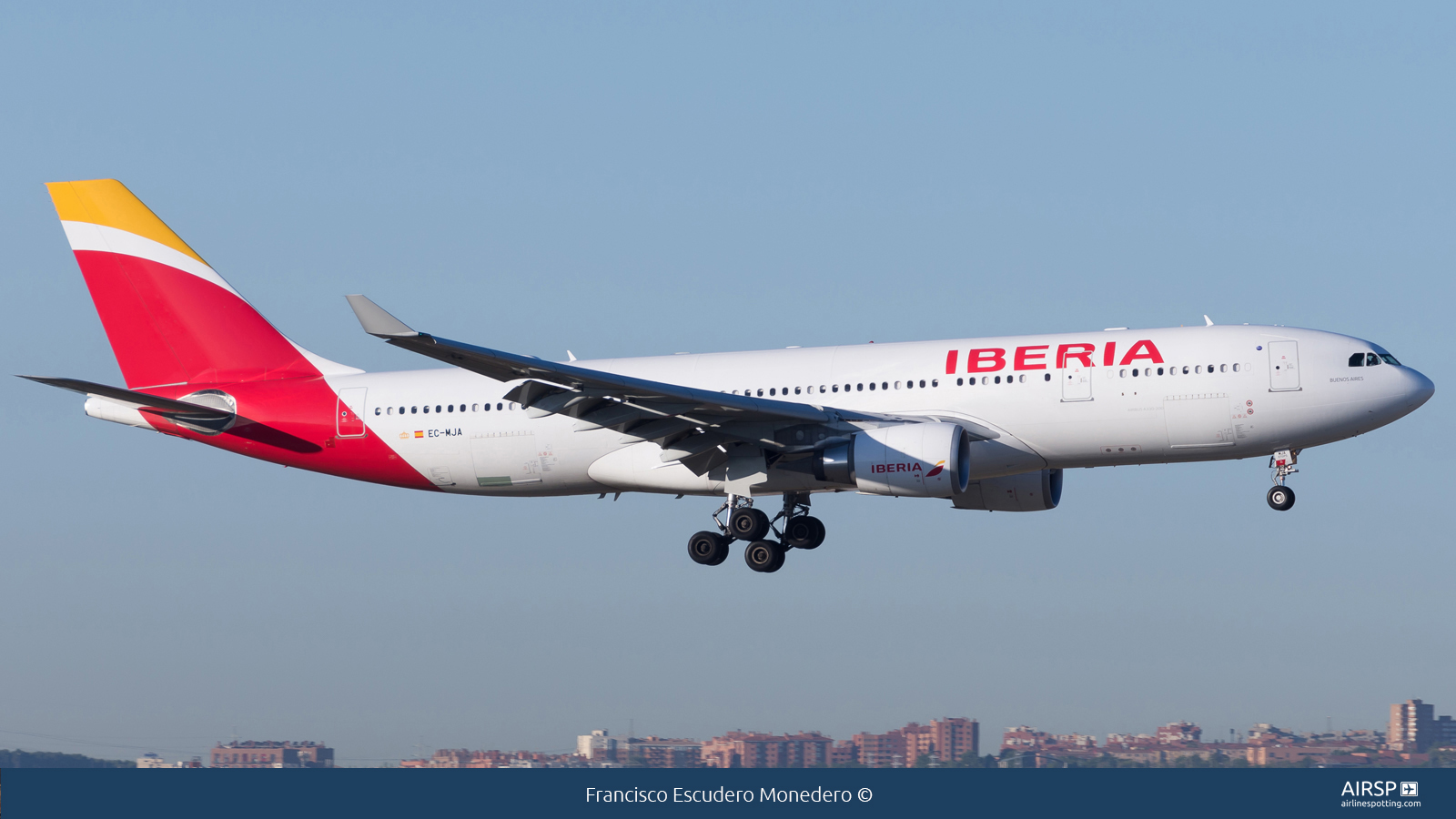 Iberia  Airbus A330-200  EC-MJA