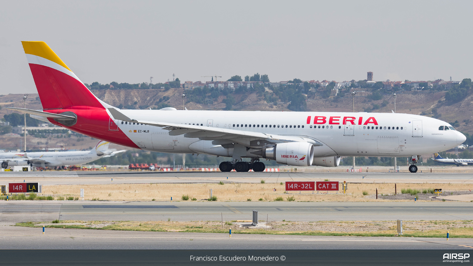 Iberia  Airbus A330-200  EC-MLB
