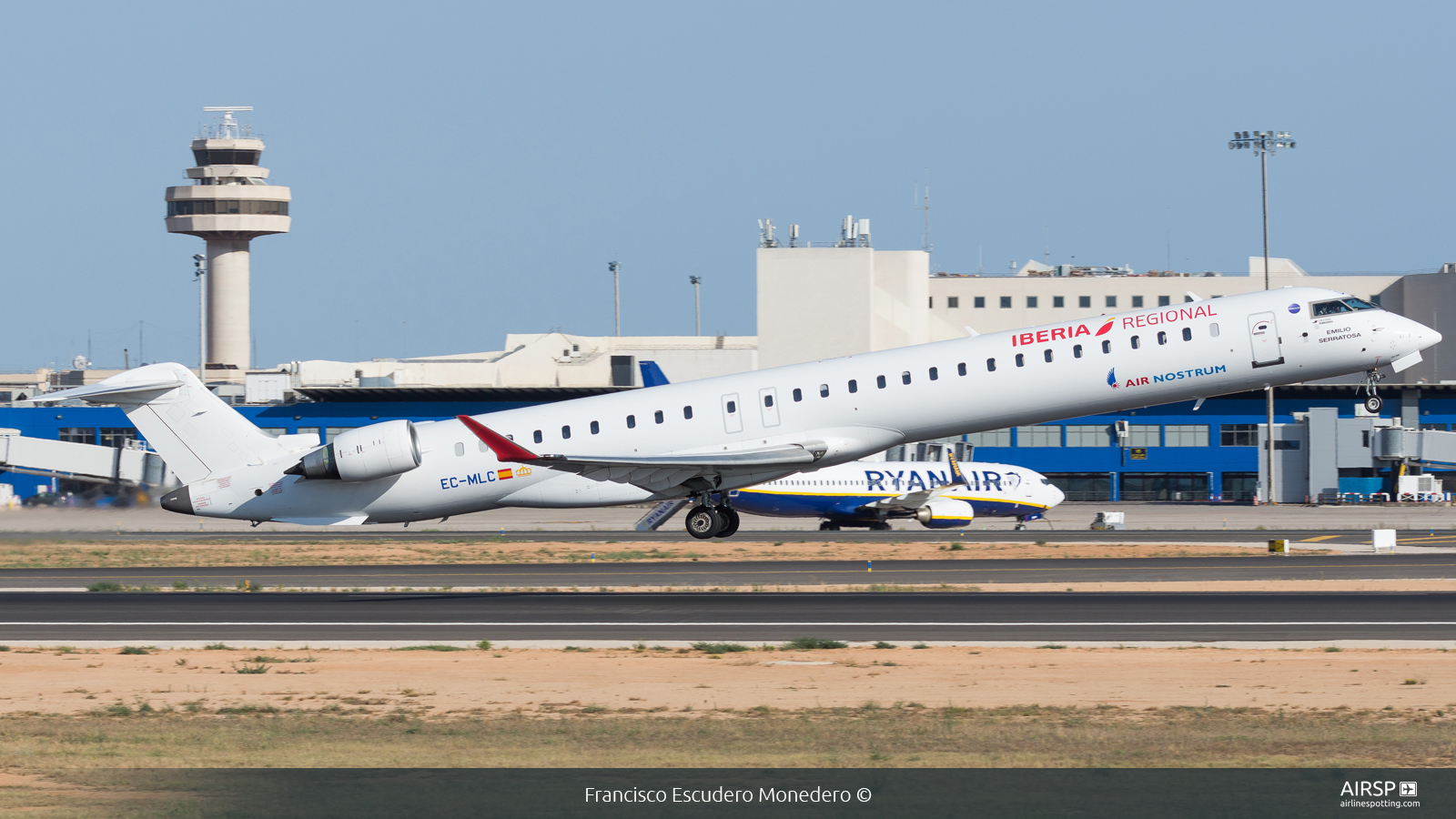 Air Nostrum Iberia Regional  Mitsubishi CRJ-1000  EC-MLC