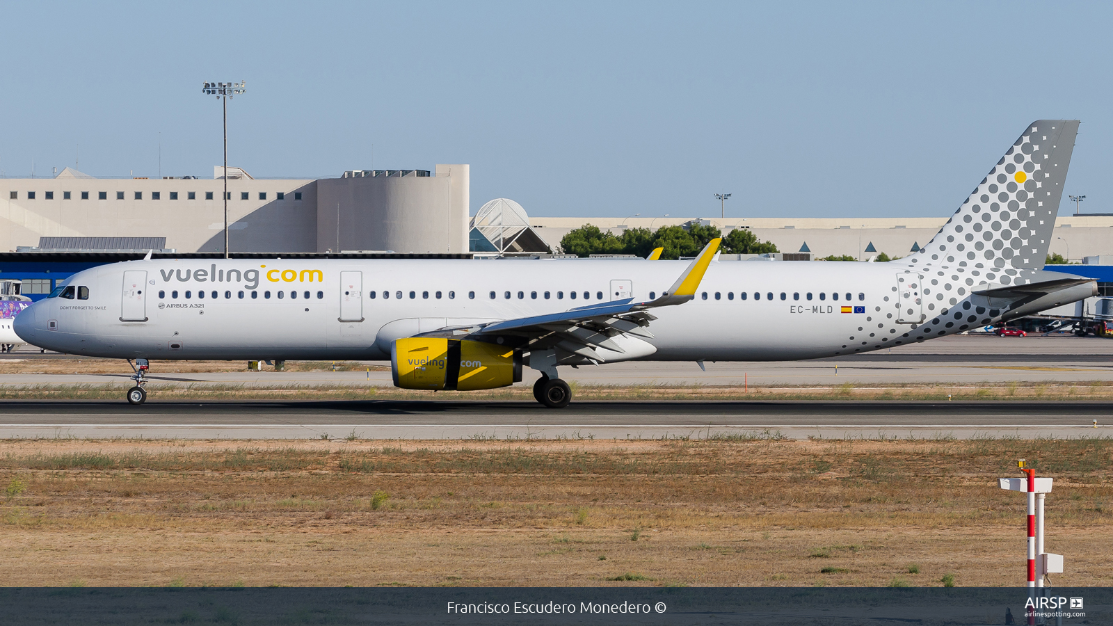 Vueling  Airbus A321  EC-MLD