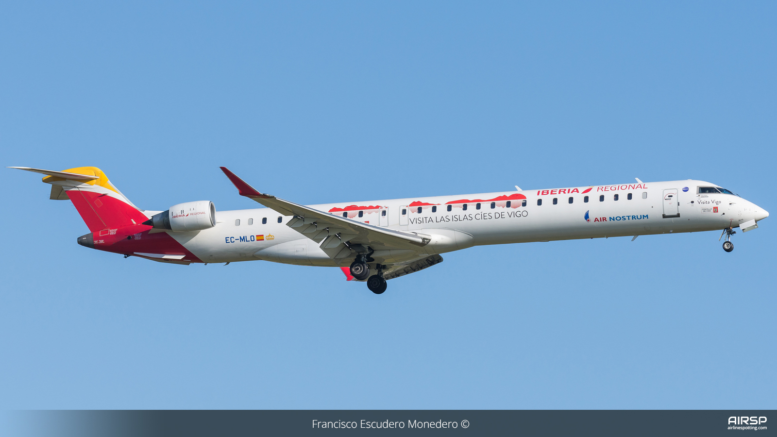 Air Nostrum Iberia Regional  Mitsubishi CRJ-1000  EC-MLO