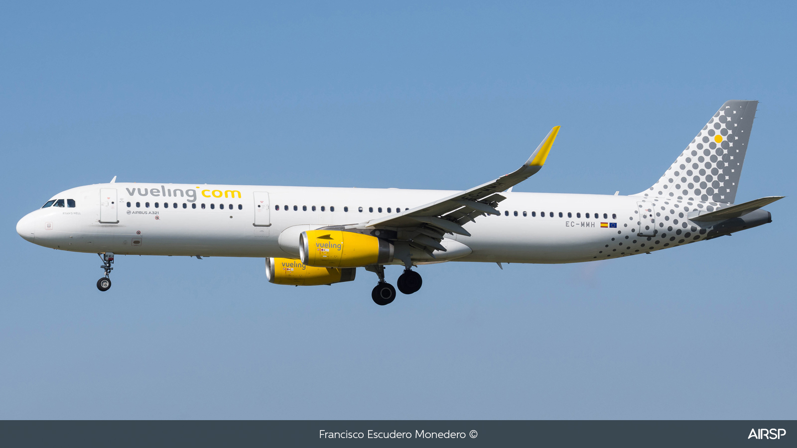 Vueling  Airbus A321  EC-MMH