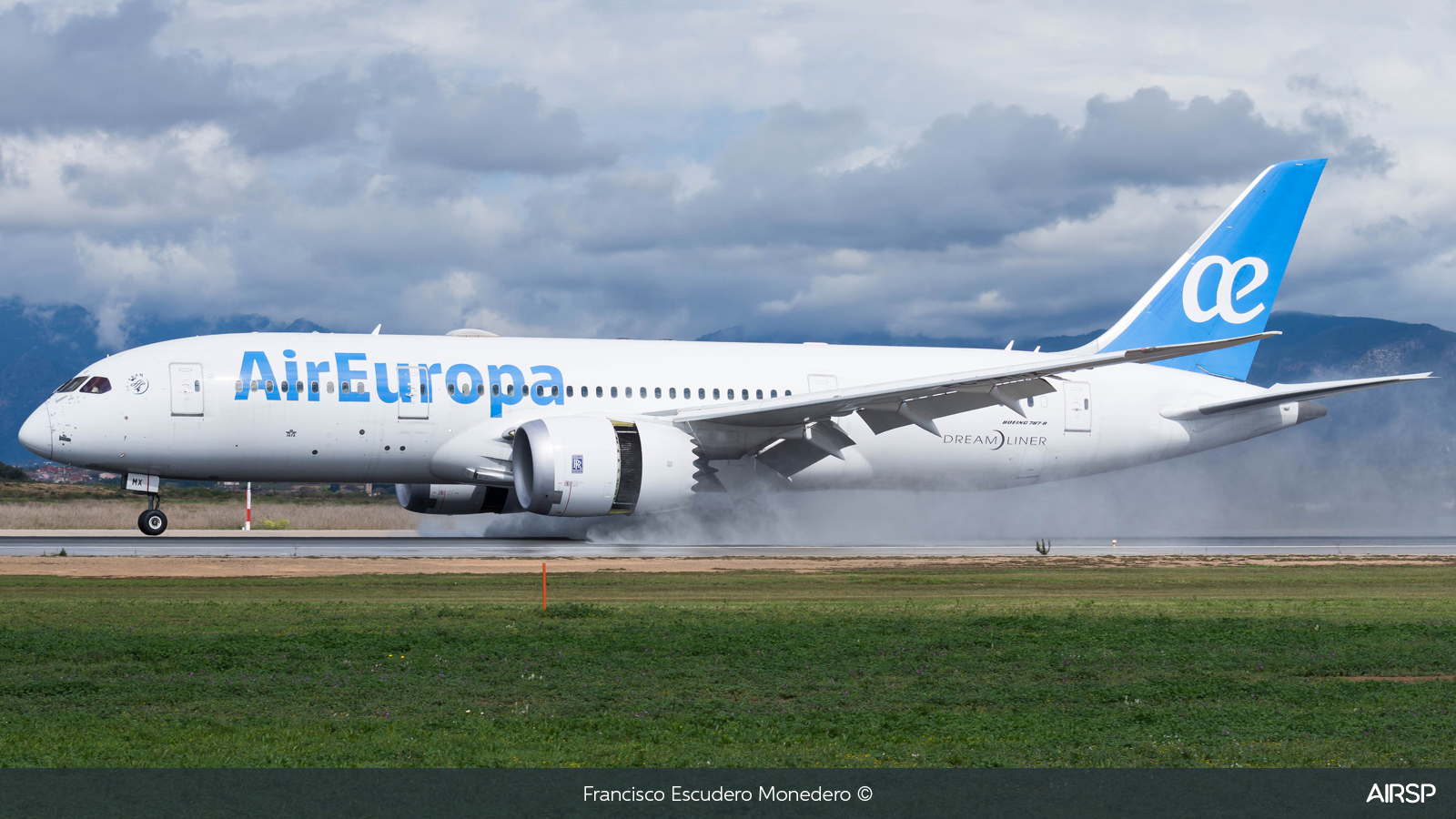 Air Europa  Boeing 787-8  EC-MMX