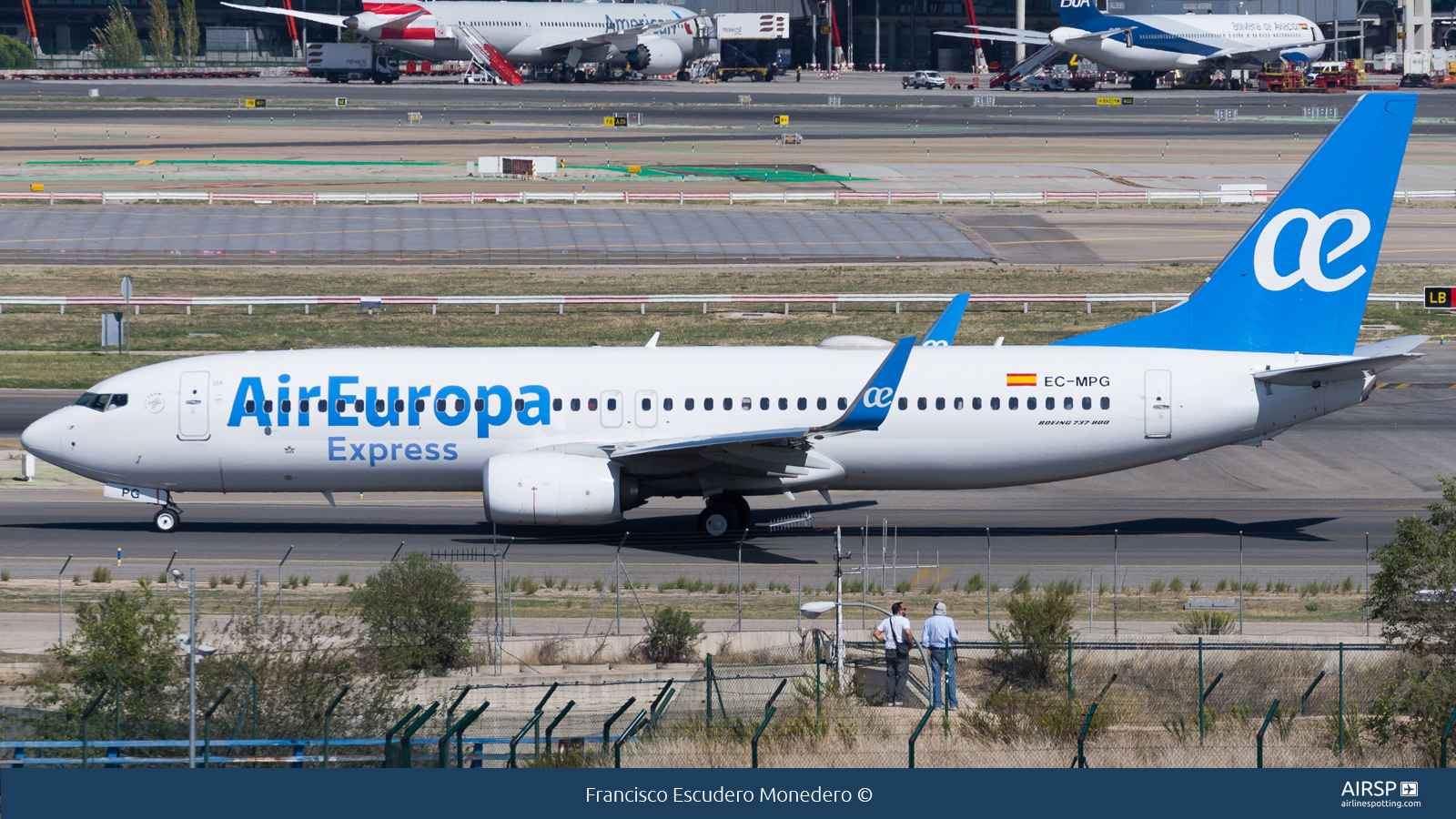 Air Europa Express  Boeing 737-800  EC-MPG