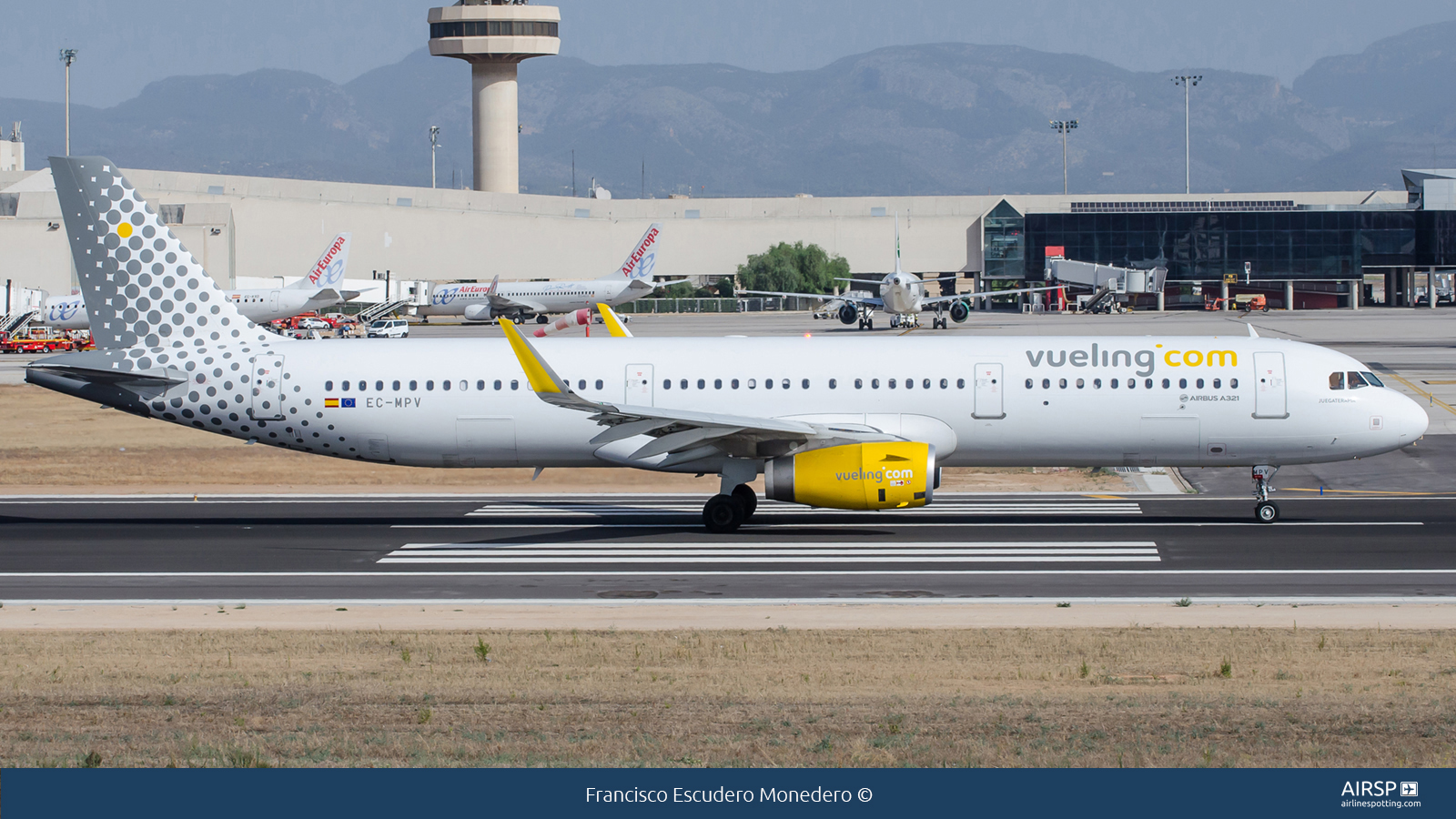 Vueling  Airbus A321  EC-MPV