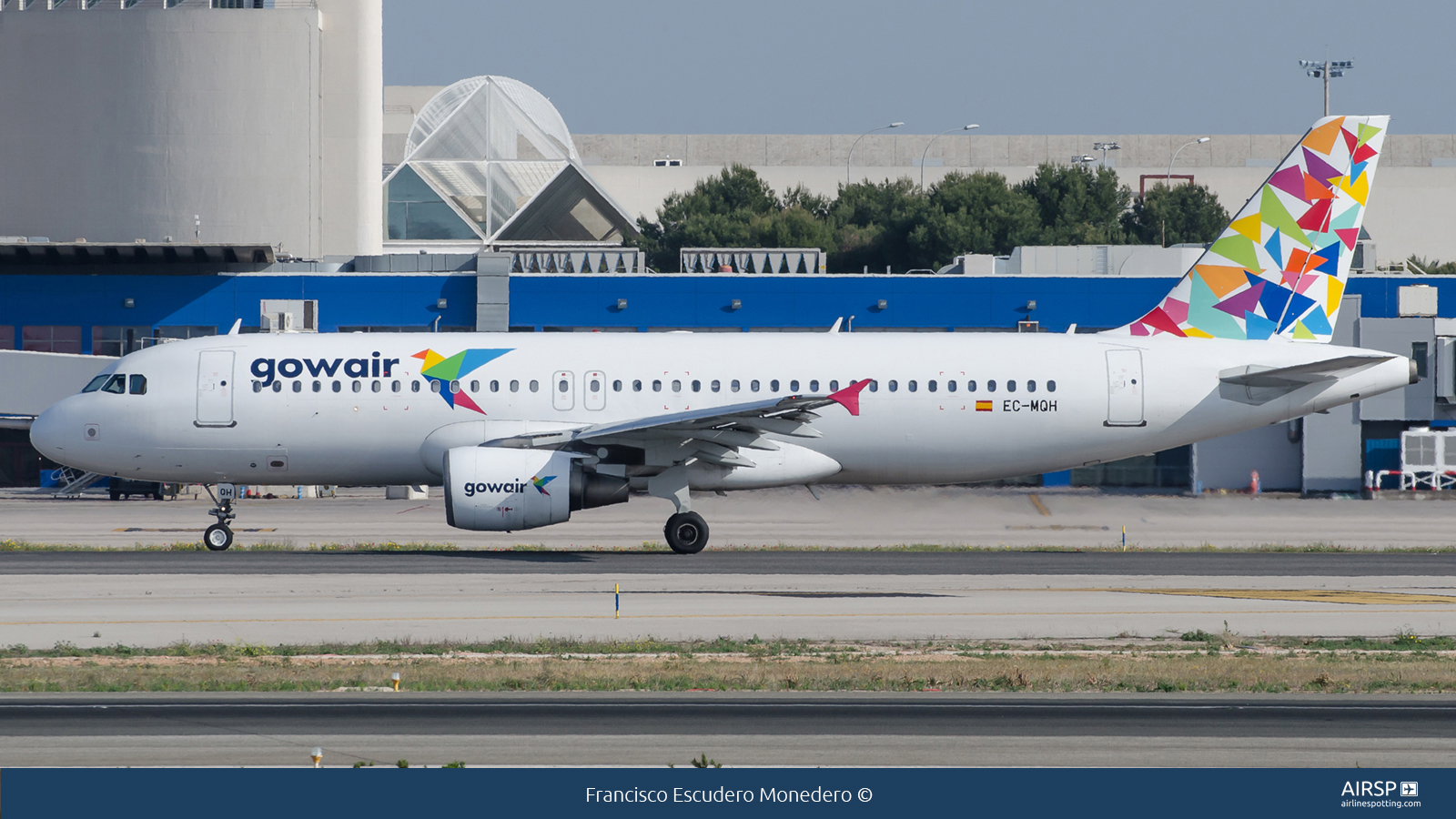 Gowair  Airbus A320  EC-MQH