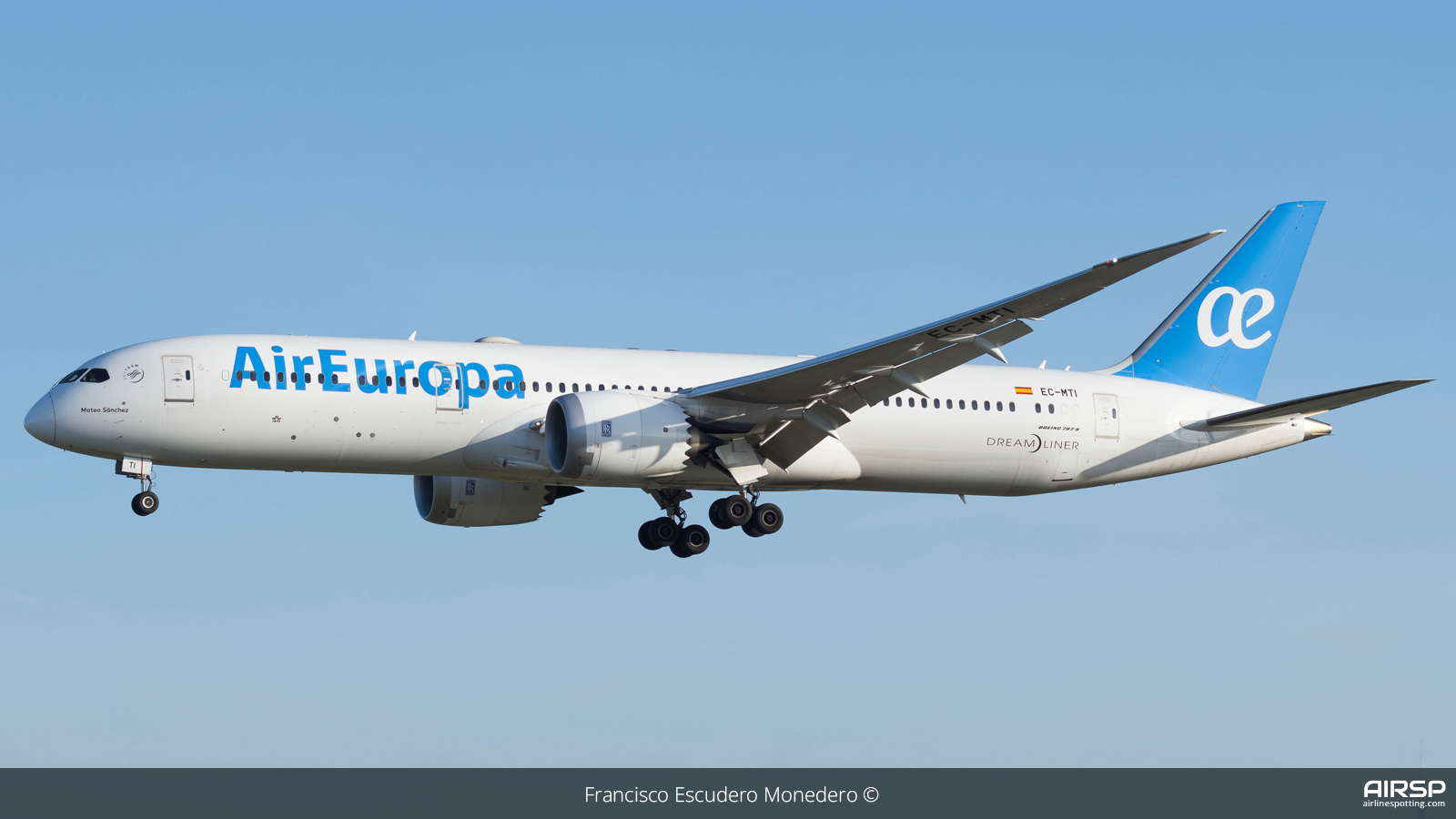 Air Europa  Boeing 787-9  EC-MTI
