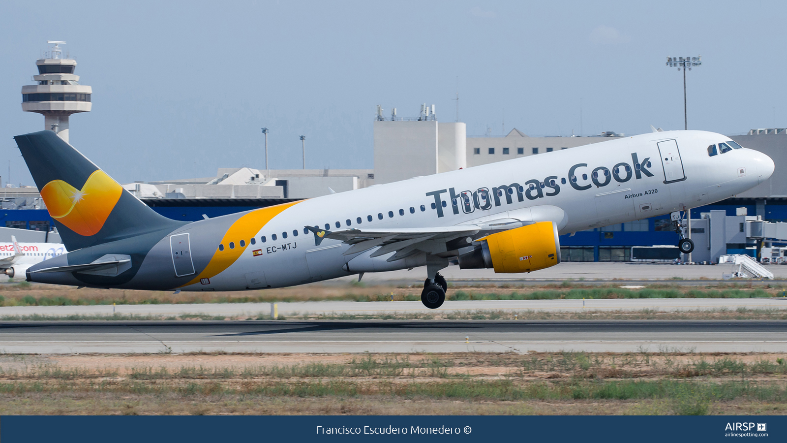 Thomas Cook Airlines  Airbus A320  EC-MTJ