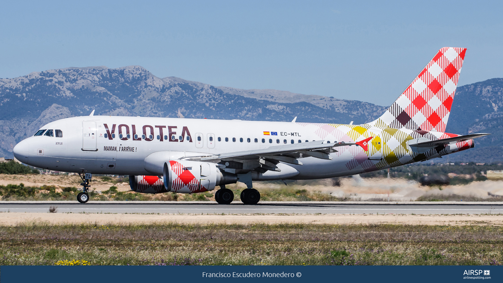 Volotea  Airbus A319  EC-MTL