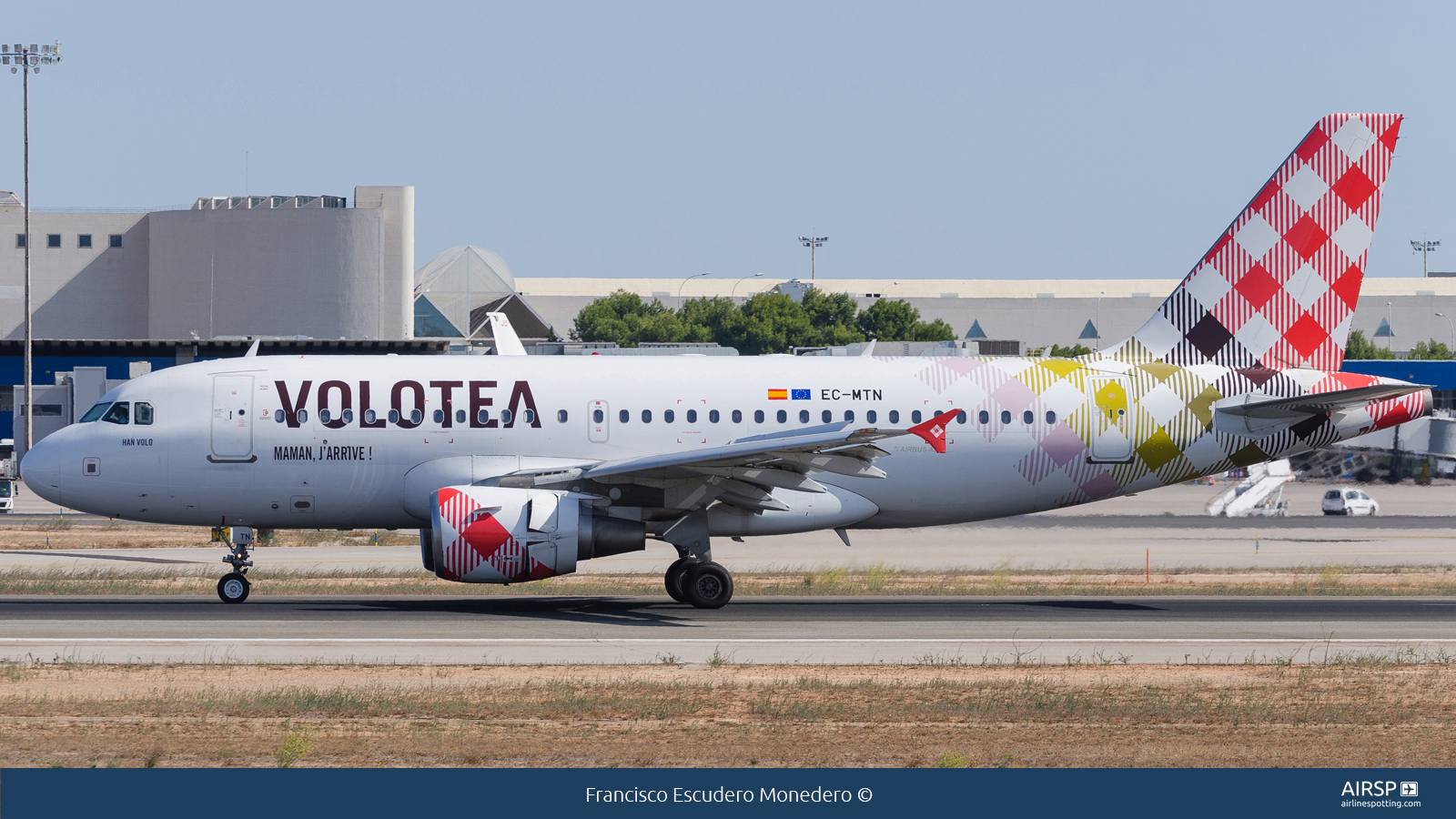 Volotea  Airbus A319  EC-MTN