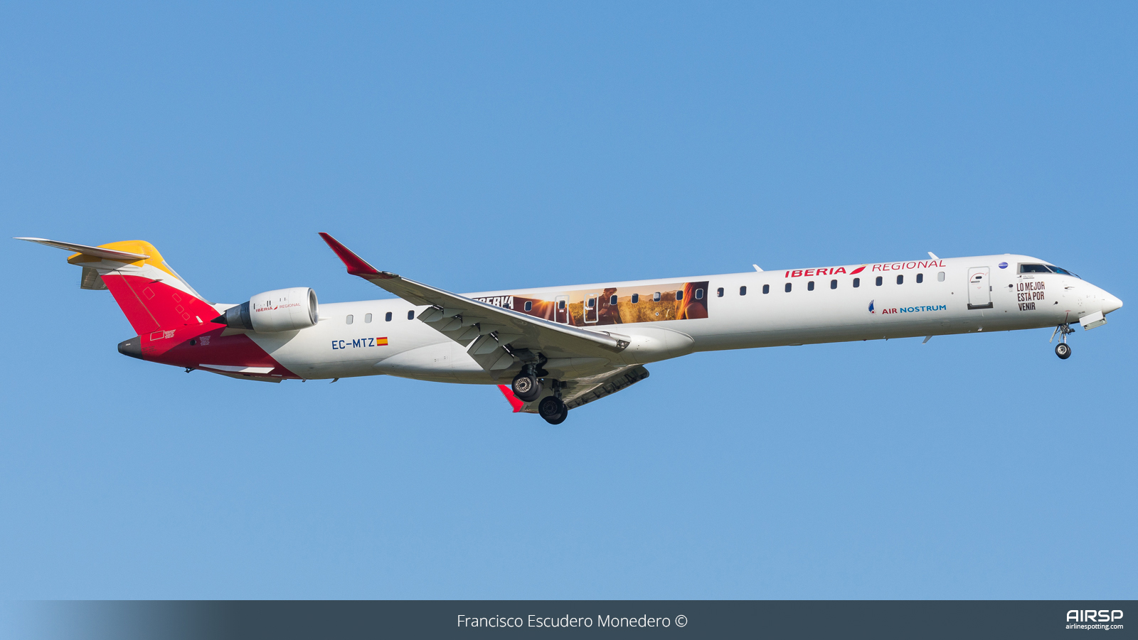 Air Nostrum Iberia Regional  Mitsubishi CRJ-1000  EC-MTZ
