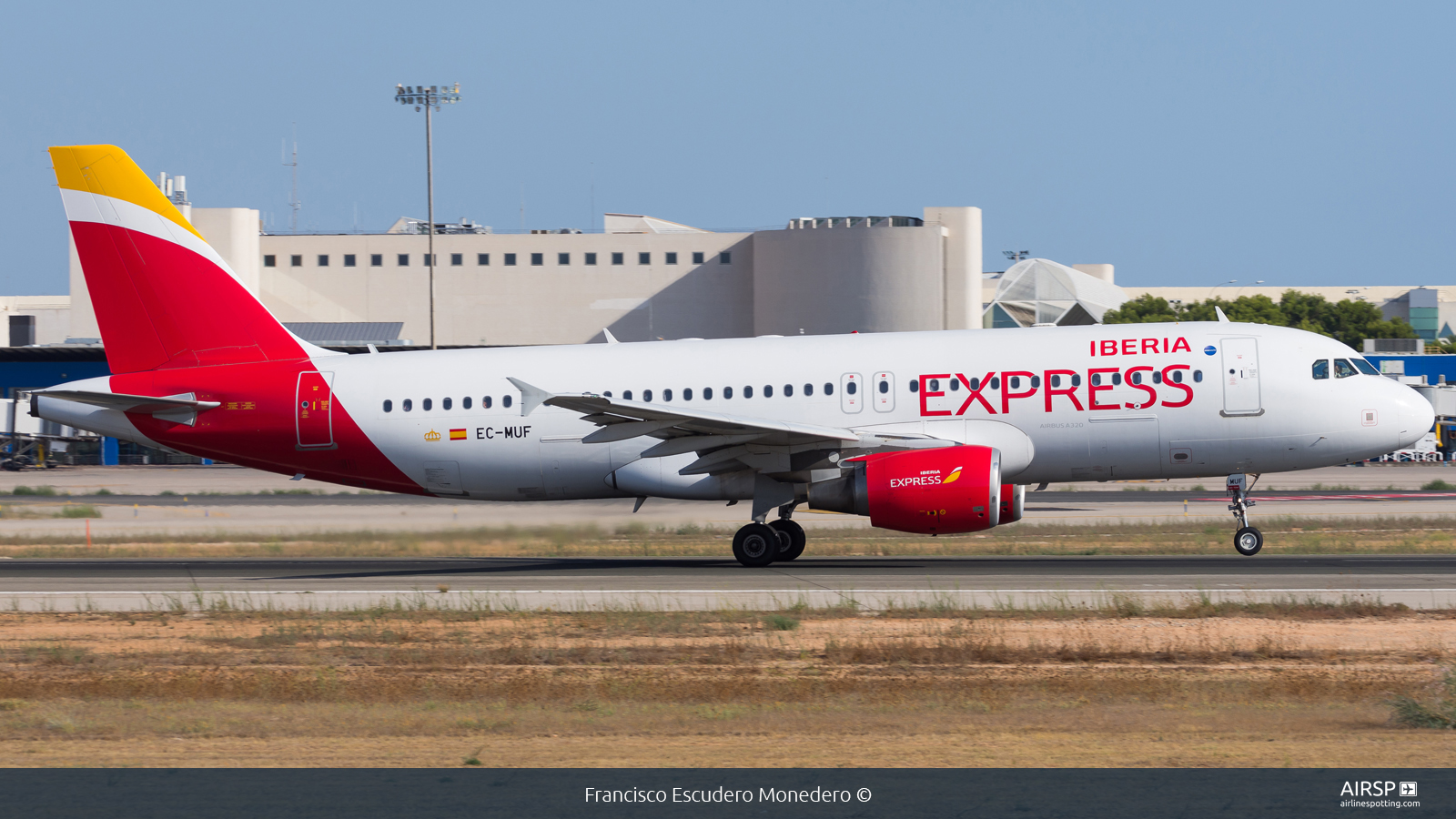 Iberia Express  Airbus A320  EC-MUF