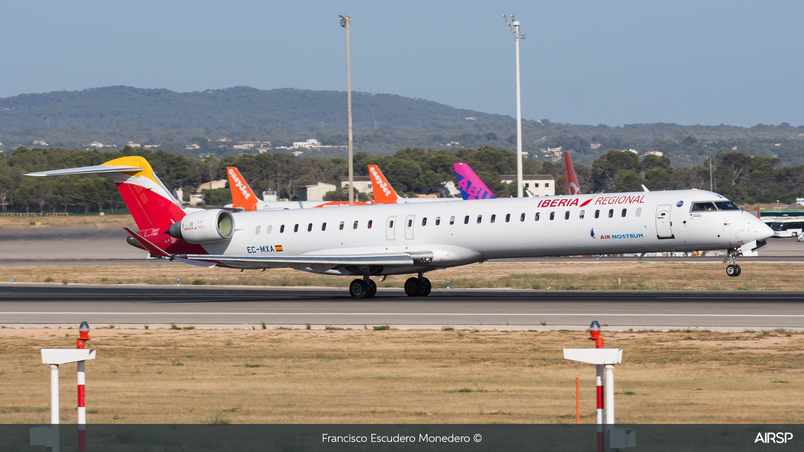 Air Nostrum Iberia Regional  Mitsubishi CRJ-1000  EC-MXA