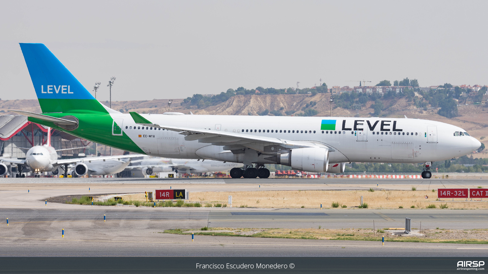 Level  Airbus A330-200  EC-MYA