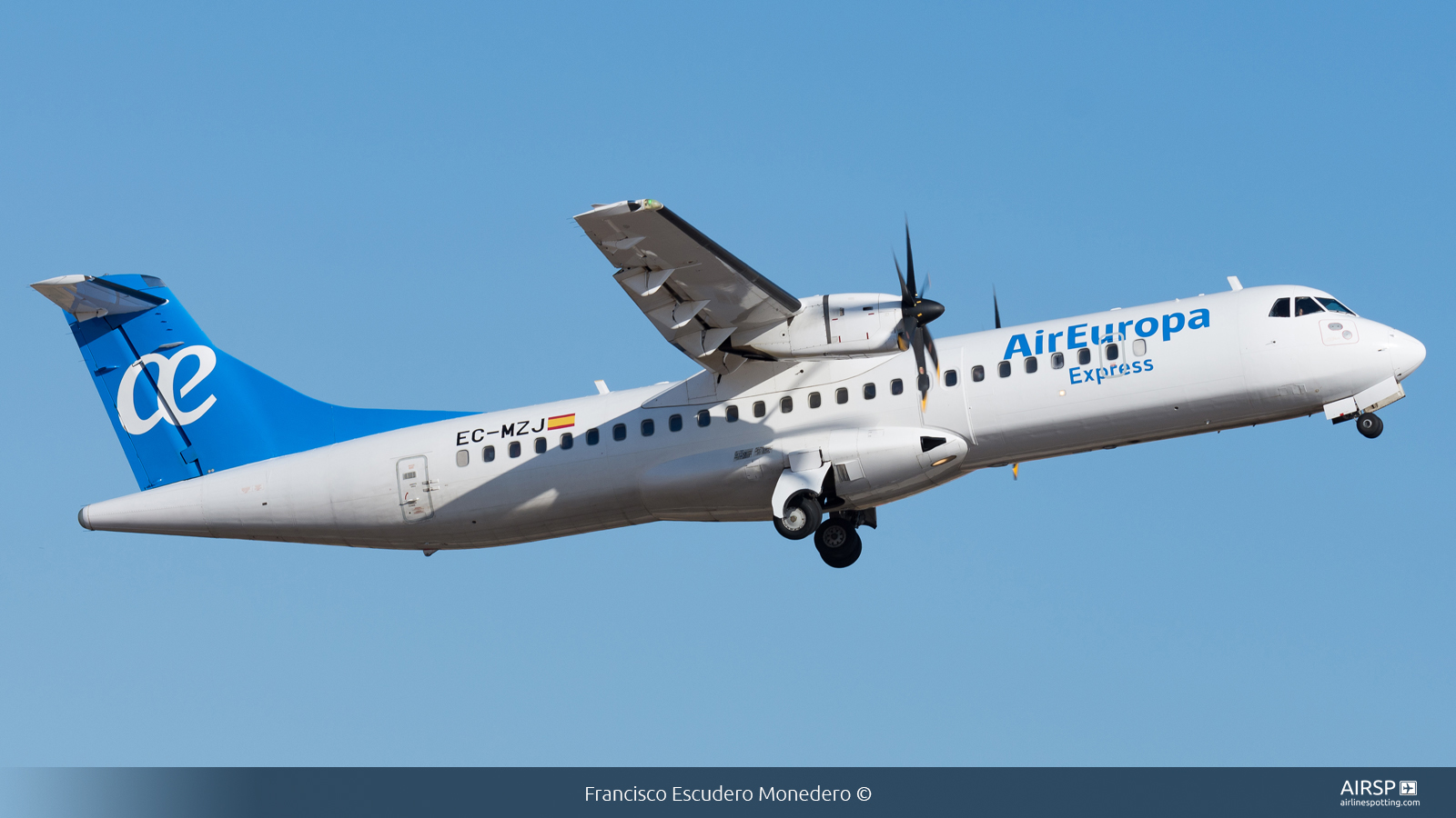 Air Europa Express  ATR-72  EC-MZJ
