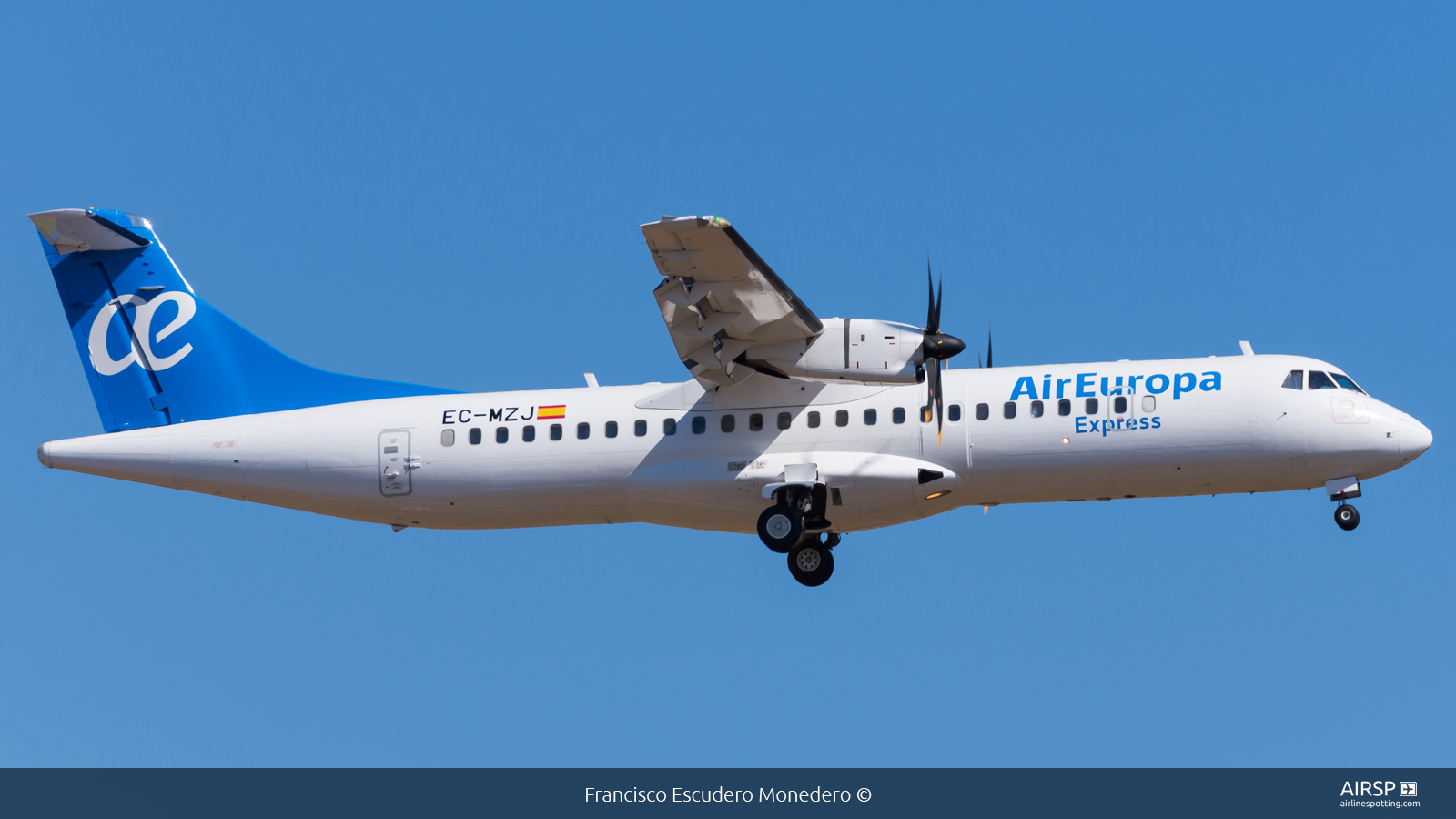 Air Europa Express  ATR-72  EC-MZJ