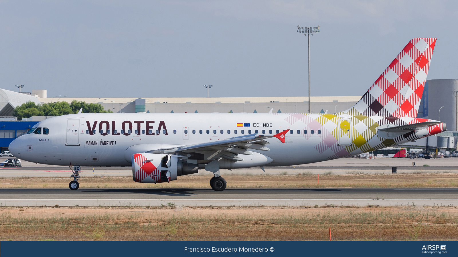Volotea  Airbus A319  EC-NBC