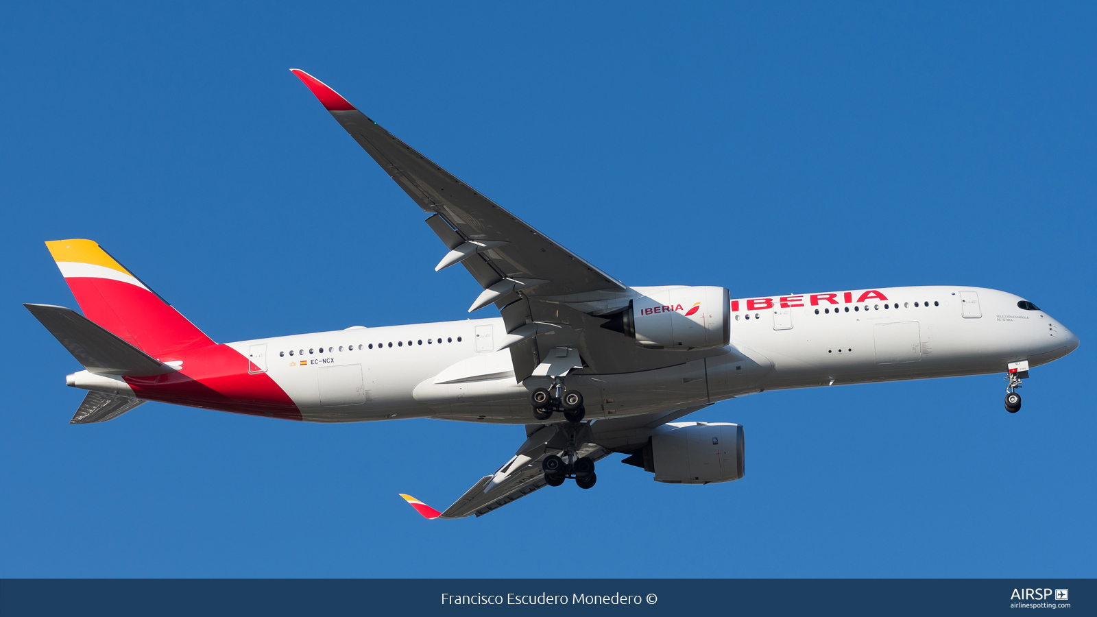 Iberia  Airbus A350-900  EC-NCX