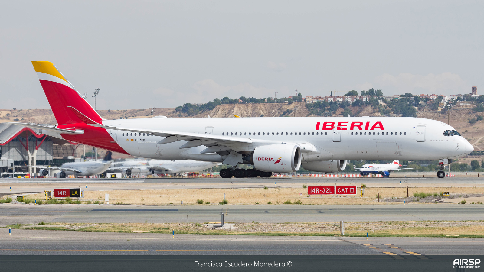 Iberia  Airbus A350-900  EC-NDR