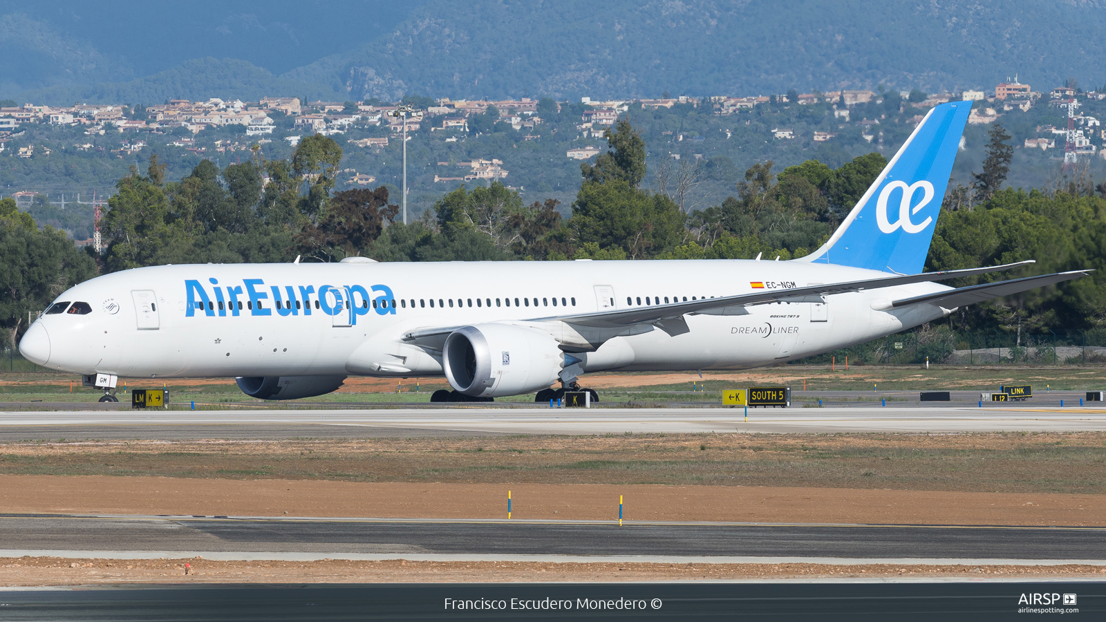 Air Europa  Boeing 787-9  EC-NGM
