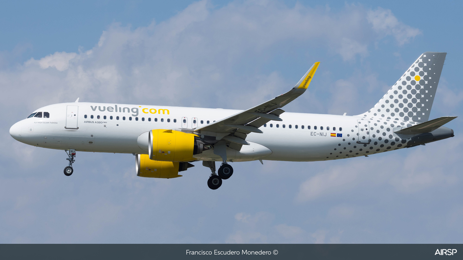 Vueling  Airbus A320neo  EC-NIJ