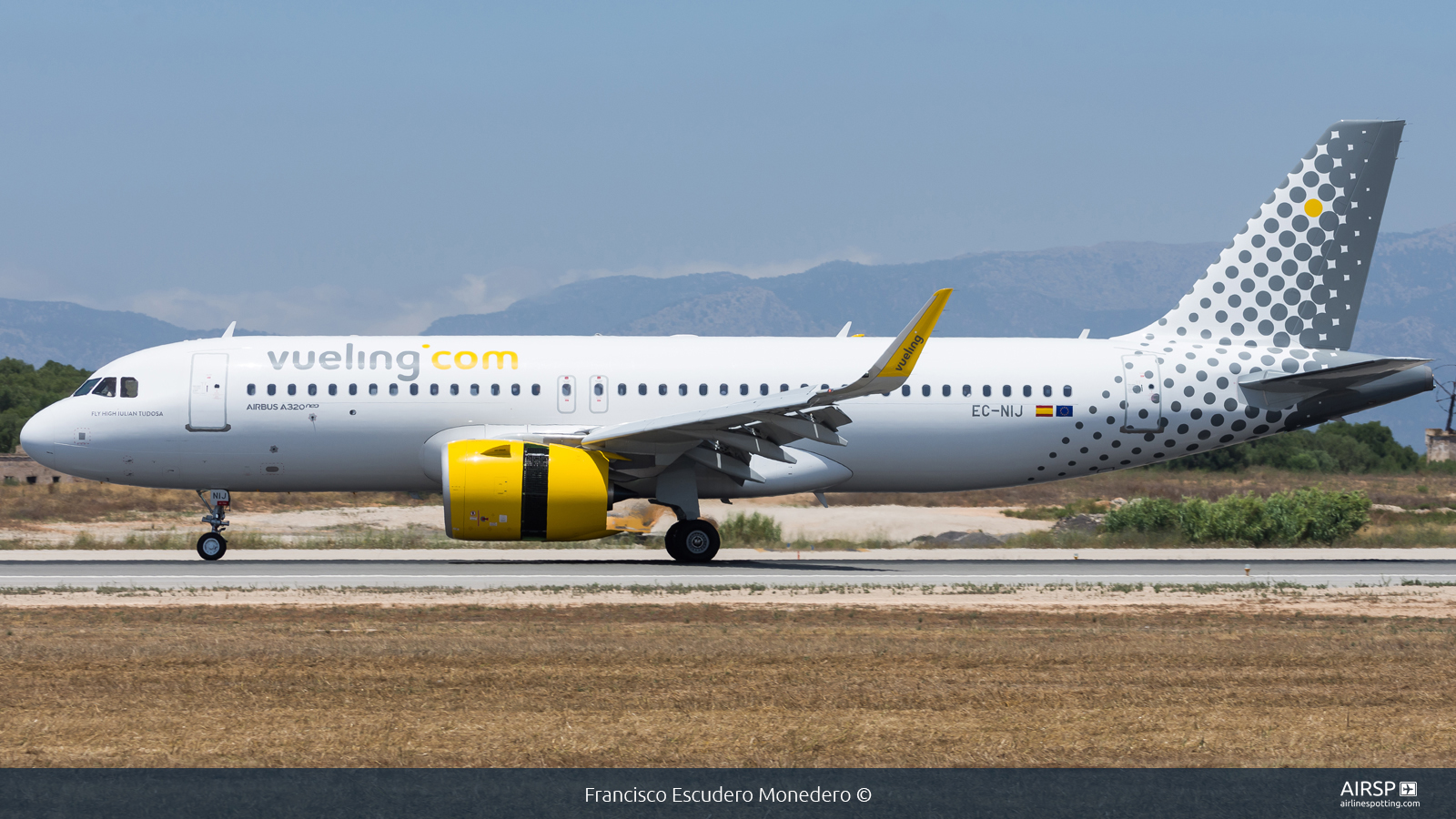 Vueling  Airbus A320neo  EC-NIJ