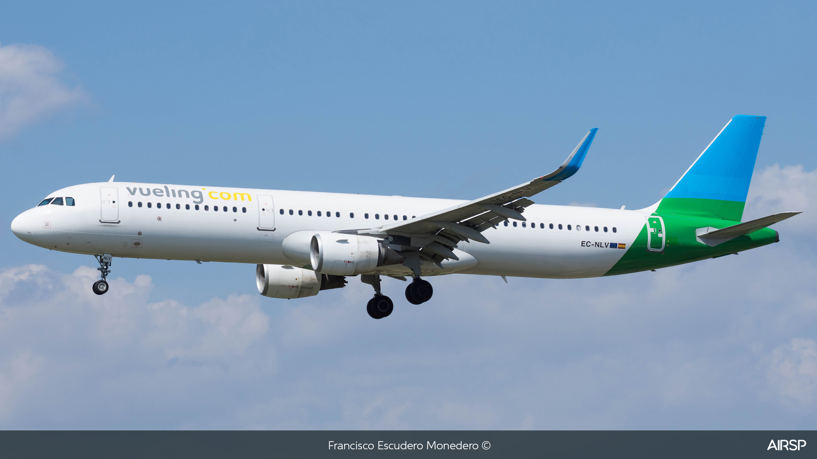 Vueling  Airbus A321  EC-NLV