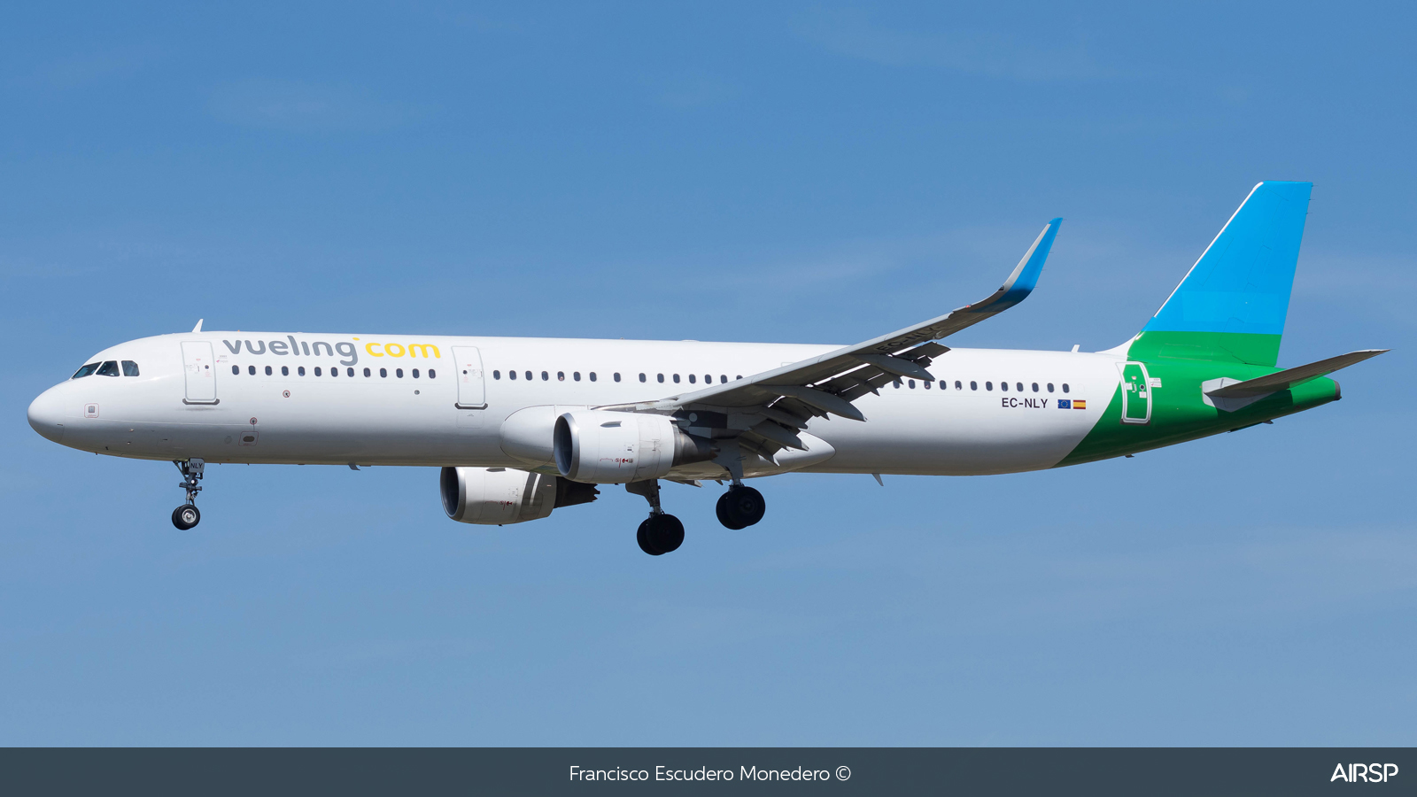 Vueling  Airbus A321  EC-NLY