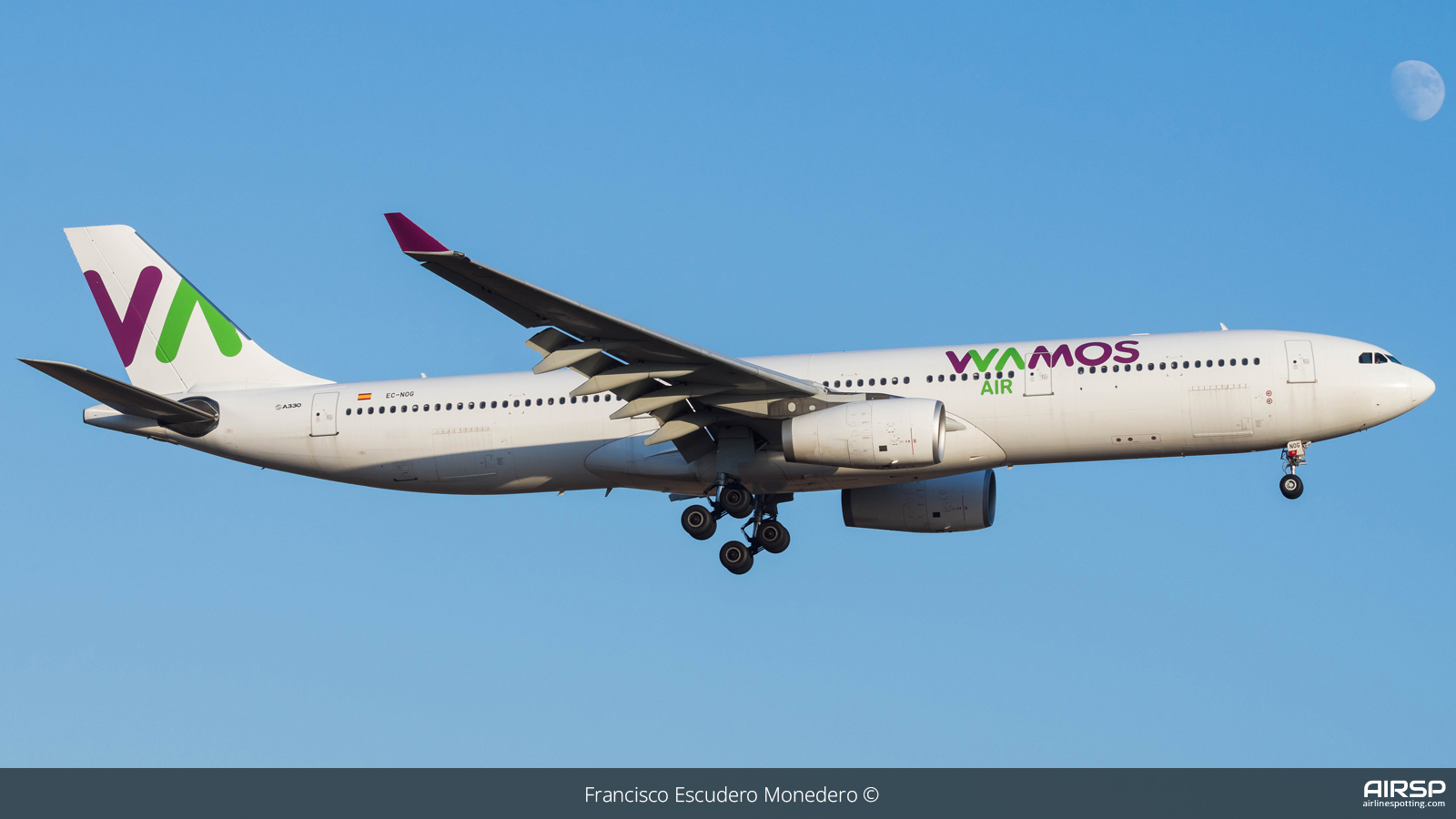 Wamos Air  Airbus A330-300  EC-NOG