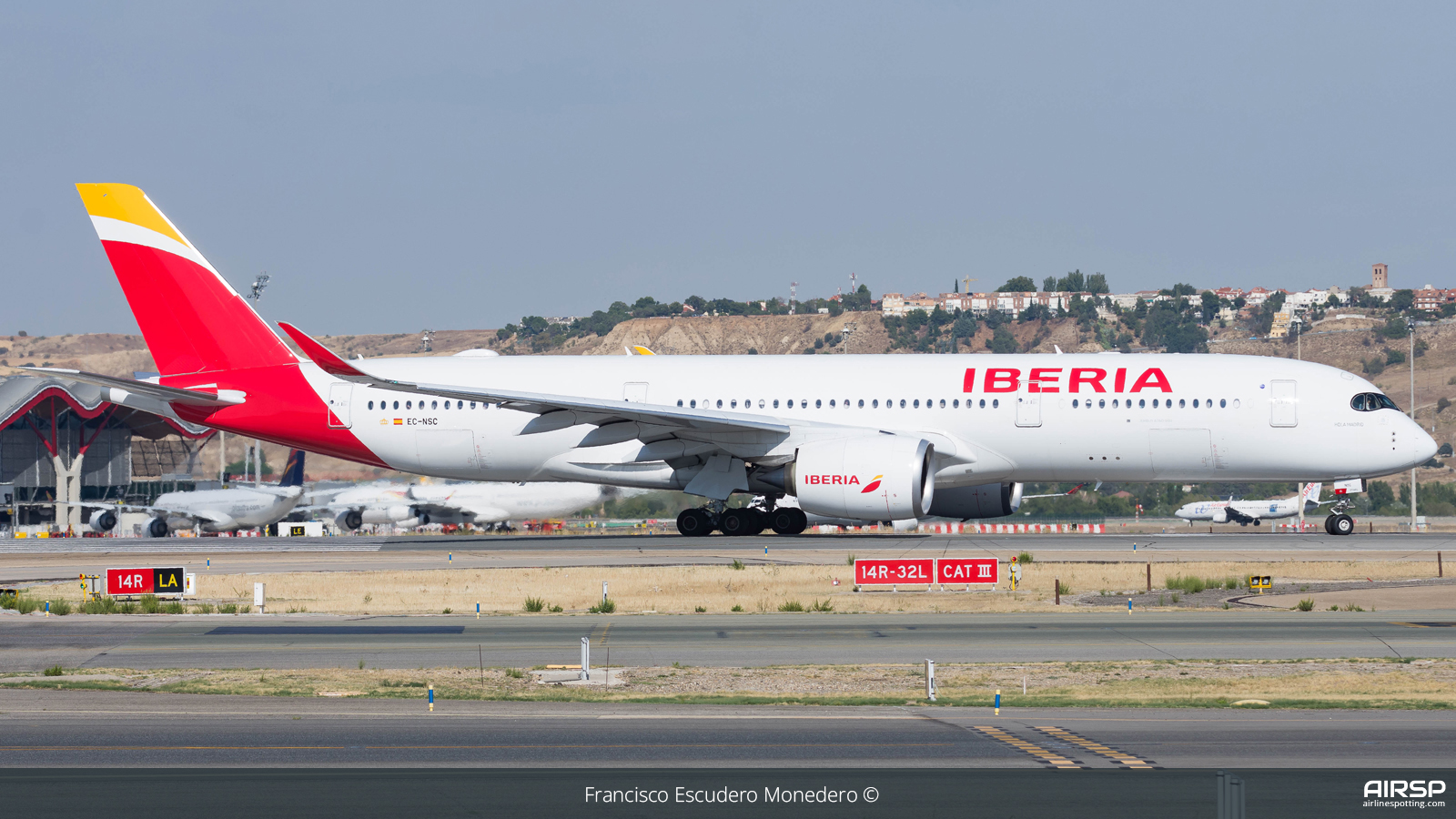 Iberia  Airbus A350-900  EC-NSC