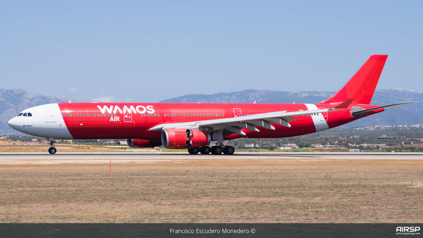Wamos Air  Airbus A330-300  EC-NTY