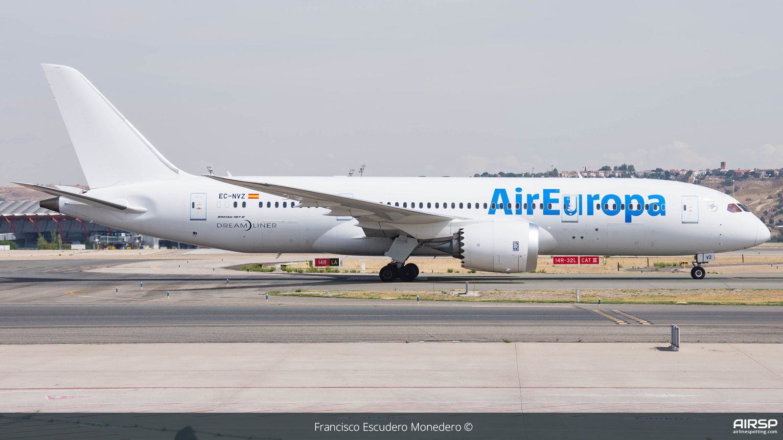 Air Europa  Boeing 787-8  EC-NVZ
