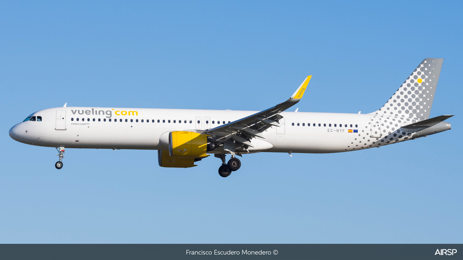 Vueling  Airbus A321neo  EC-NYF