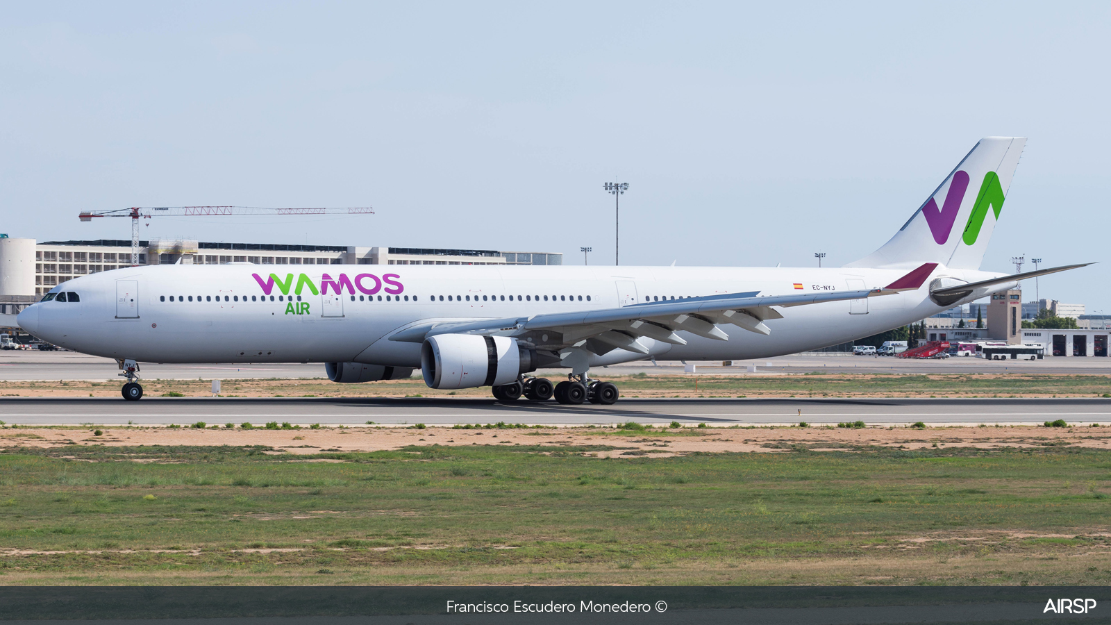 Wamos Air  Airbus A330-300  EC-NYJ
