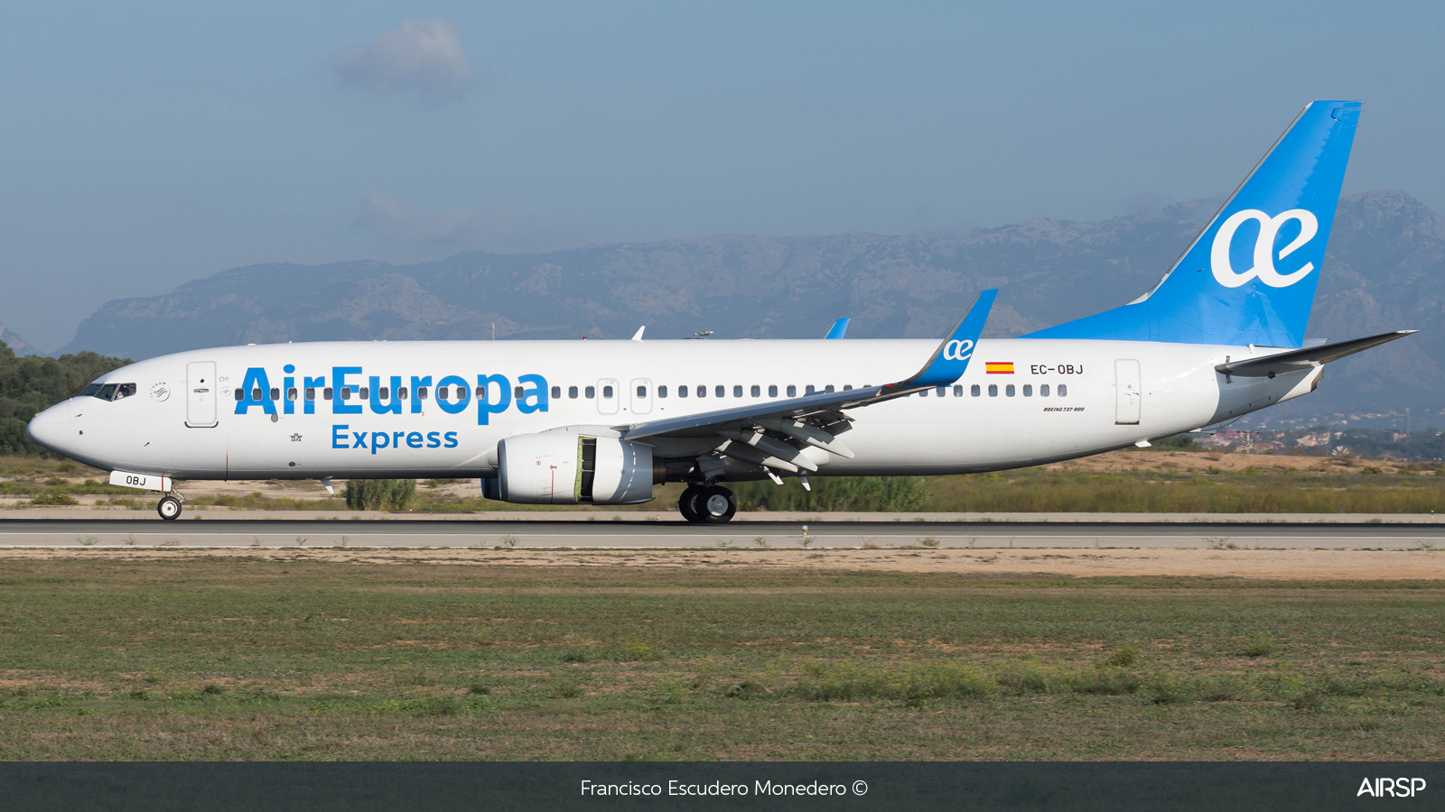 Air Europa Express  Boeing 737-800  EC-OBJ