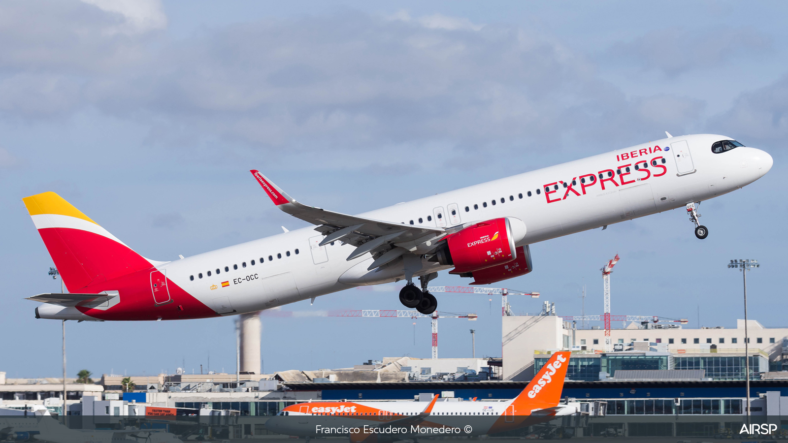 Iberia Express  Airbus A321neo  EC-OCC