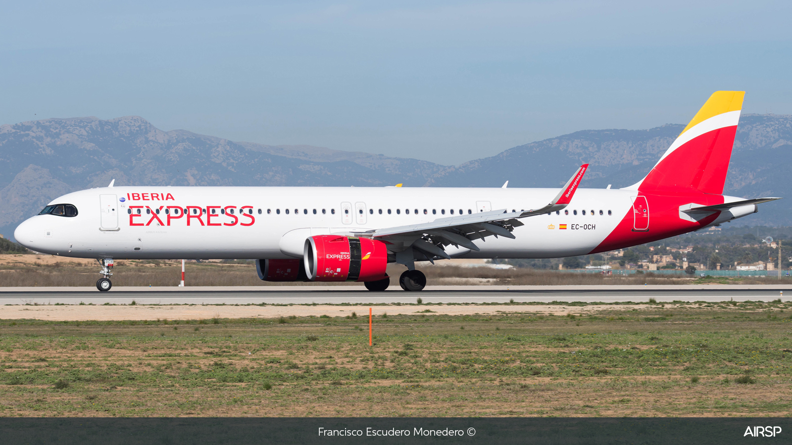 Iberia Express  Airbus A321neo  EC-OCH