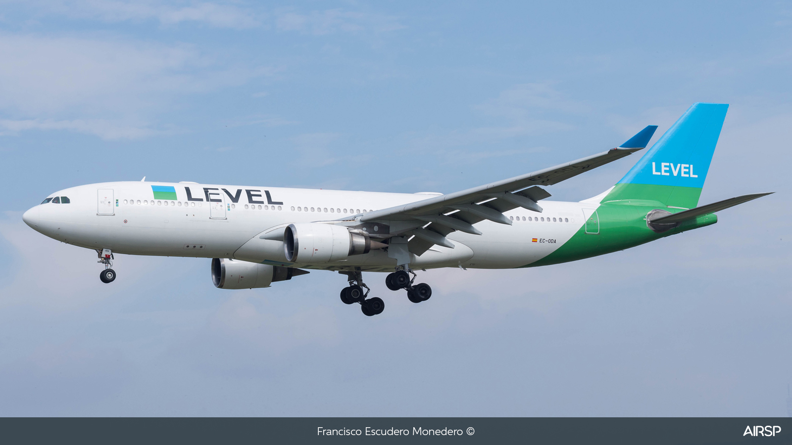 Level  Airbus A330-200  EC-ODA