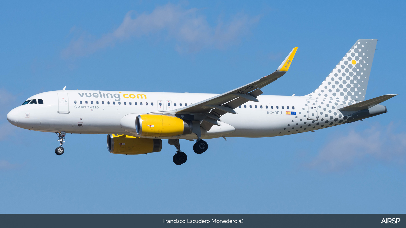 Vueling  Airbus A320  EC-ODJ