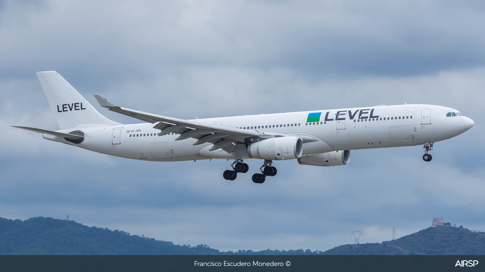 Level  Airbus A330-300  EC-ODQ