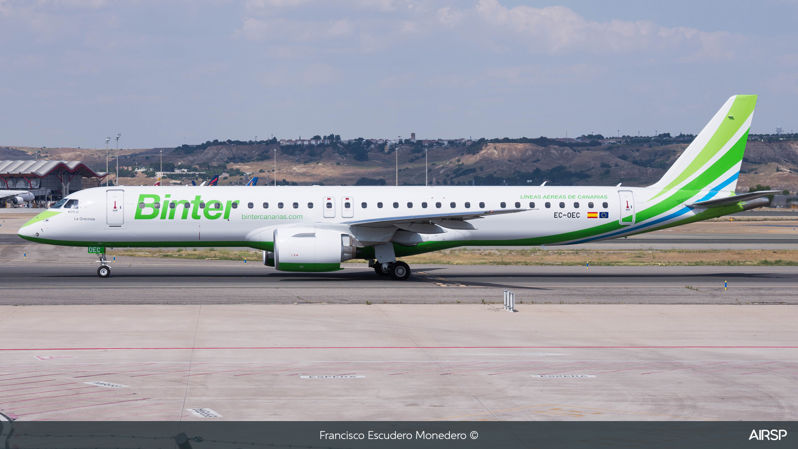 Binter Canarias  Embraer E195-E2  EC-OEC