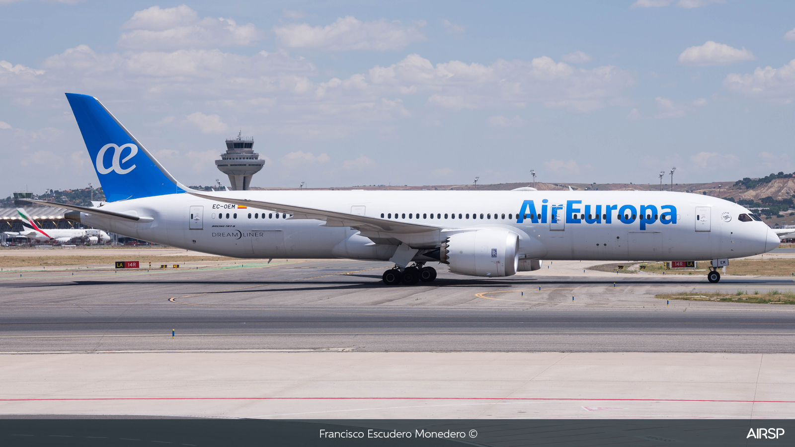 Air Europa  Boeing 787-9  EC-OEM