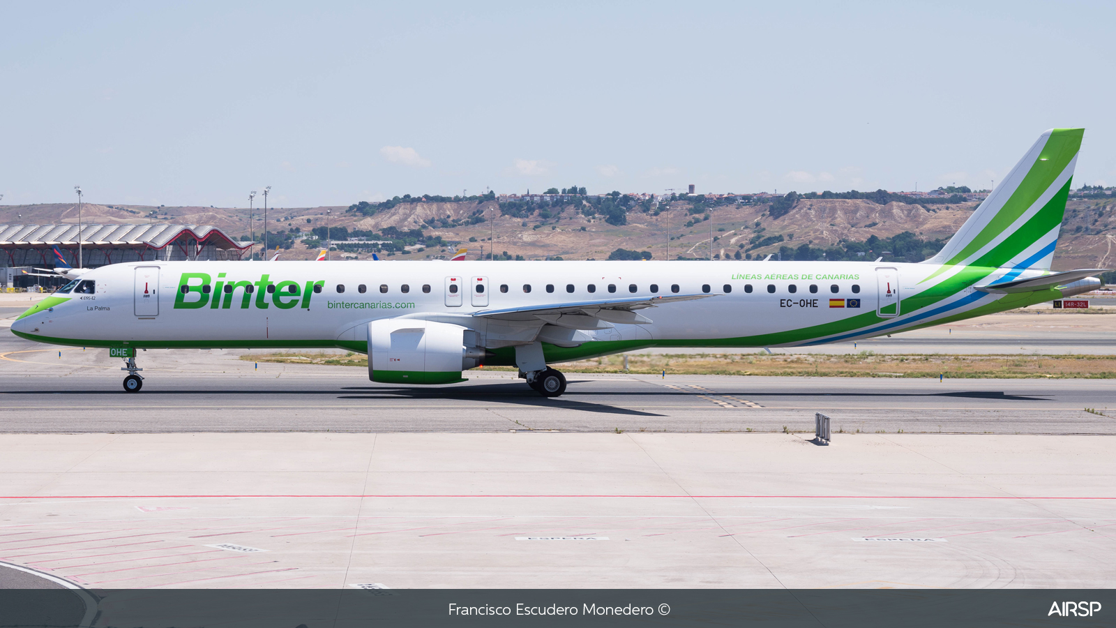 Binter Canarias  Embraer E195-E2  EC-OHE
