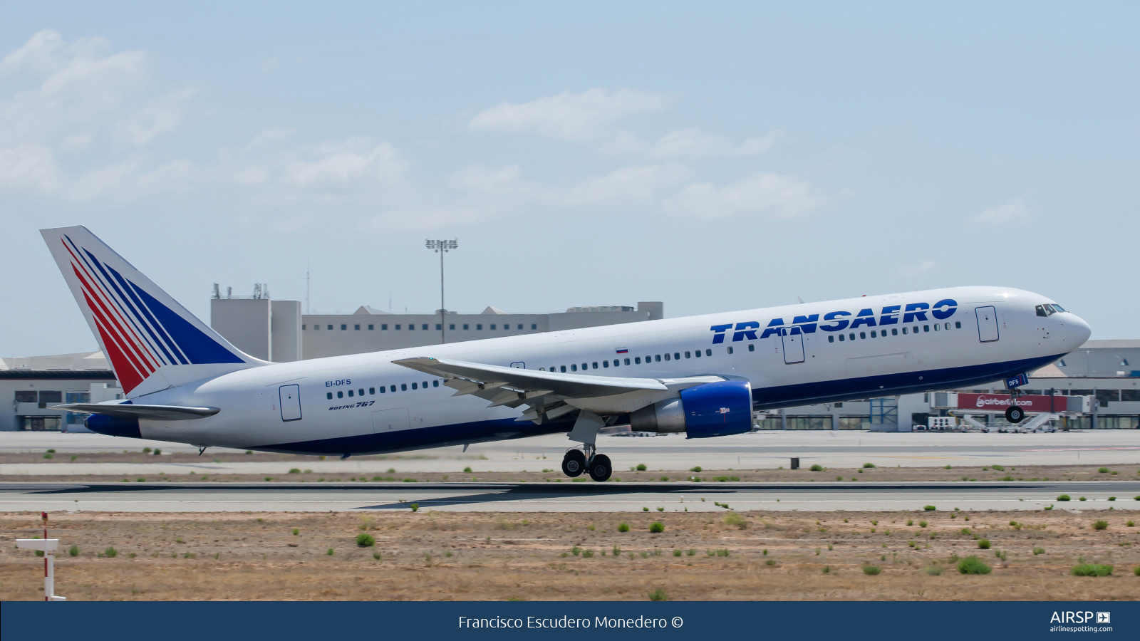 Transaero Airlines  Boeing 767-300  EI-DFS